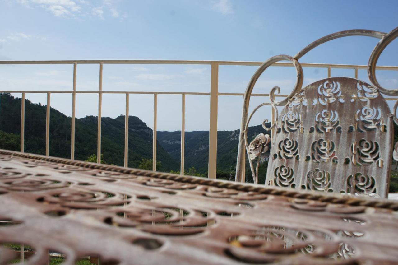 Zenestrin Farm stay Orco Feglino