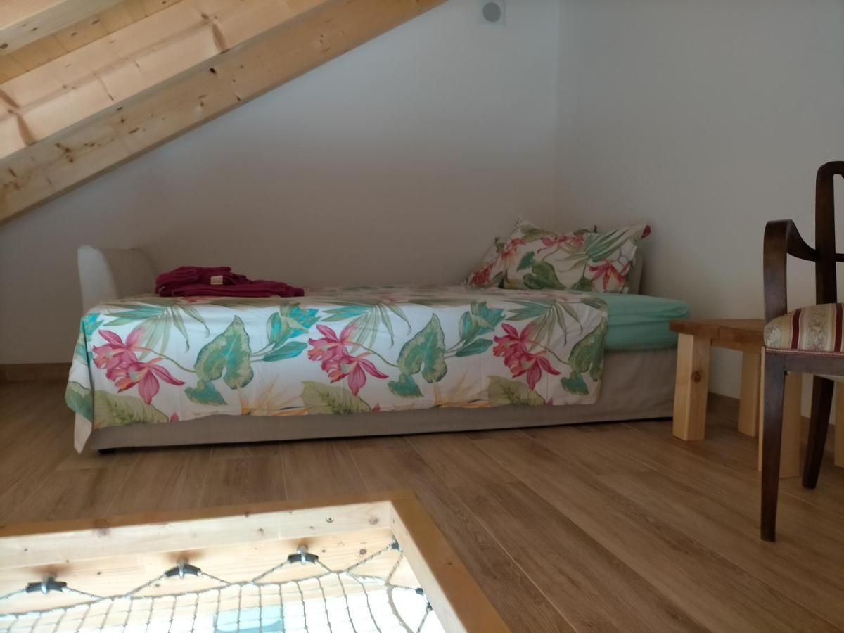 Zenestrin Farm stay Orco Feglino
